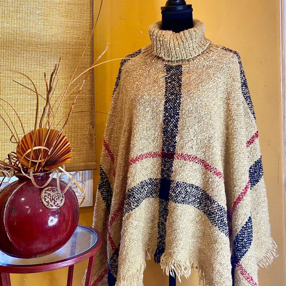 Women's Cape